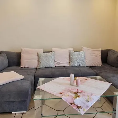 Gardenview Apartments&suites Bei Bad Kissingen *